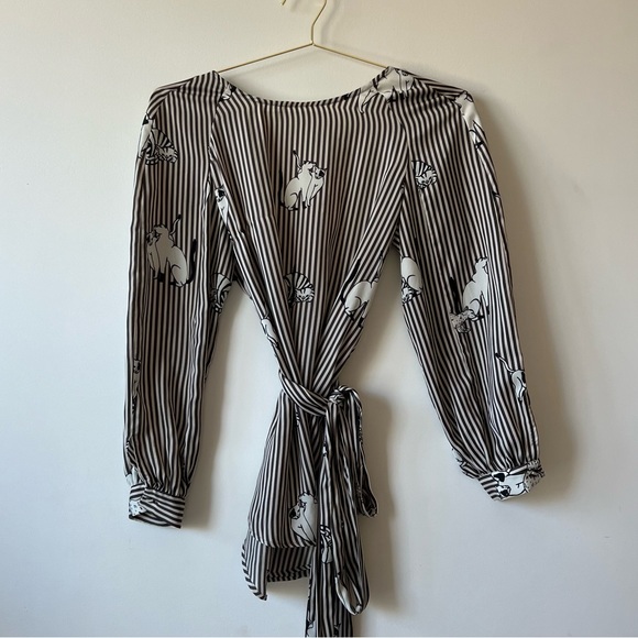 ZARA Cat Print striped button-up/wrap blouse - Picture 3 of 8